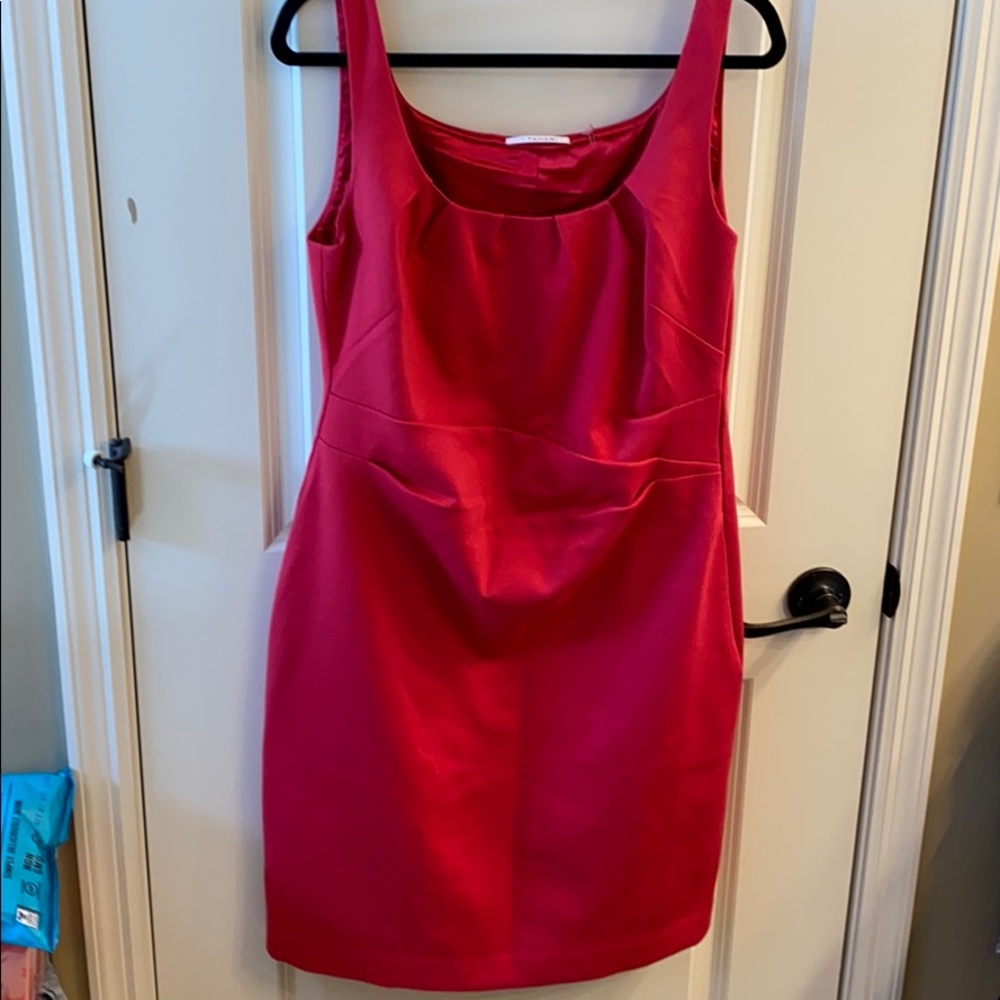 Super Sexy Magenta Dress!